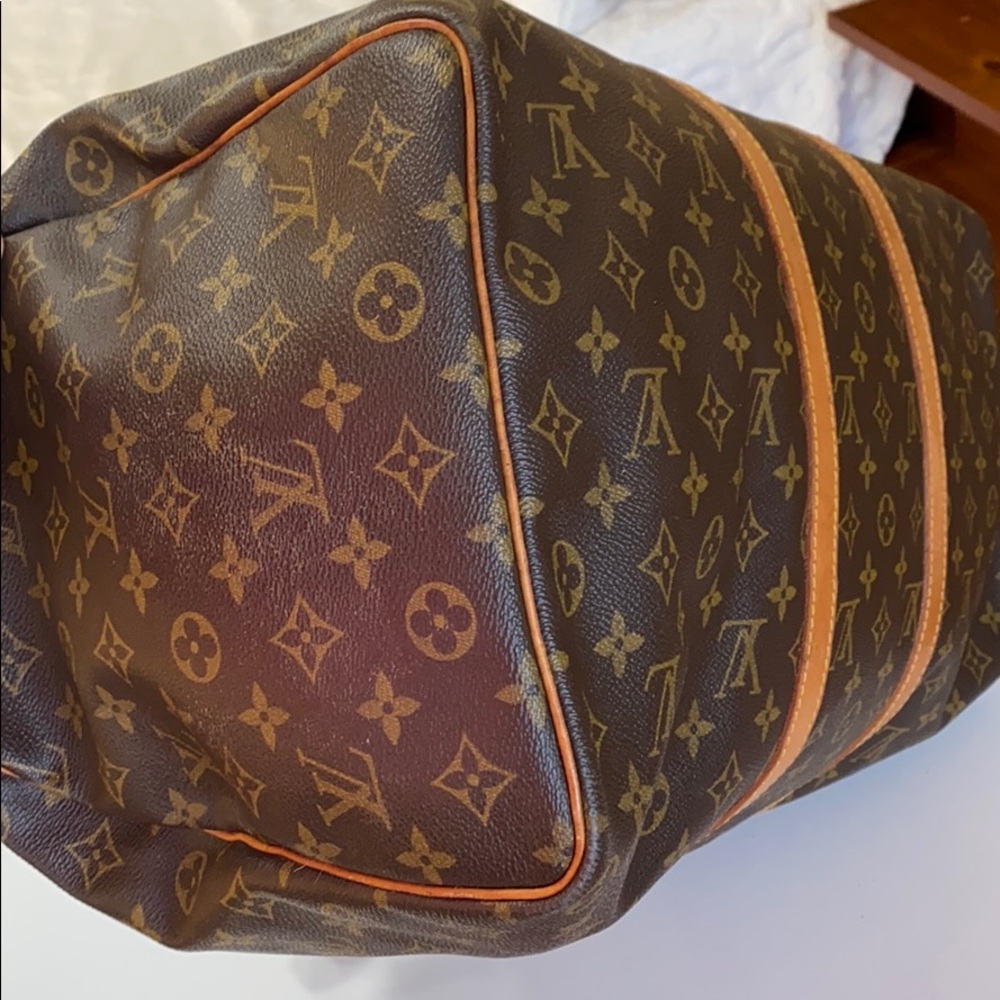 Authentic lv - Picture 8 of 16